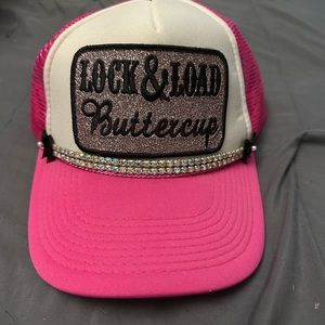 Trucker hat